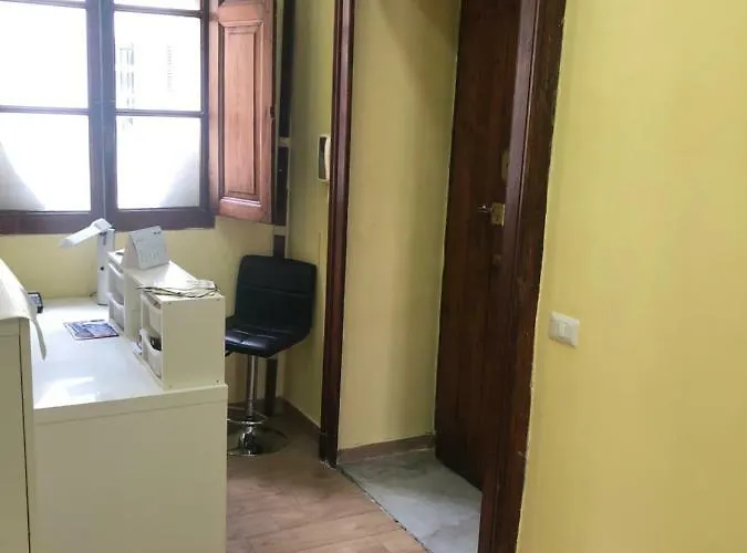 La Casa Di FafaHotel Napoli